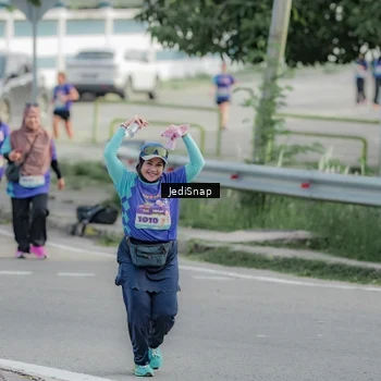 Runner Photo 8336194
