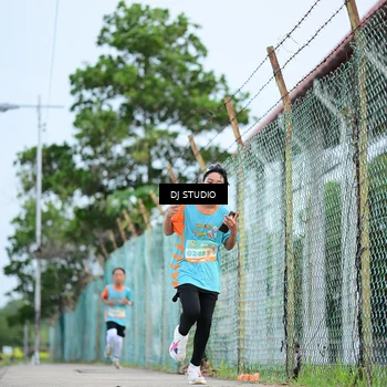 Runner Photo 8336220