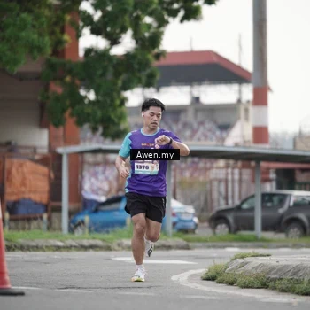 Runner Photo 8336256