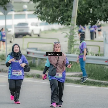 Runner Photo 8336258