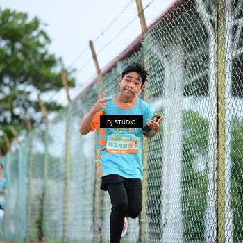 Runner Photo 8336265