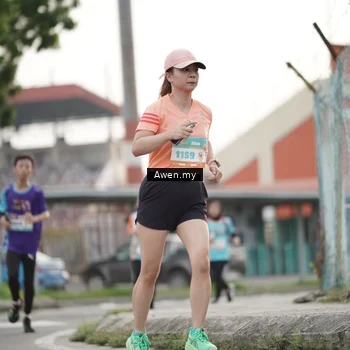 Runner Photo 8336278