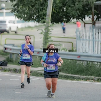 Runner Photo 8336316