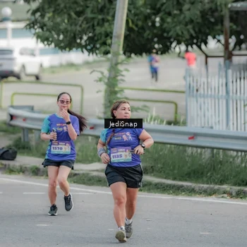 Runner Photo 8336329