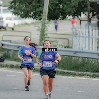 Runner Photo 8336344