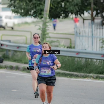 Runner Photo 8336347