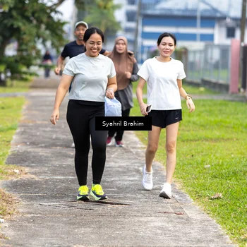 Runner Photo 8336375