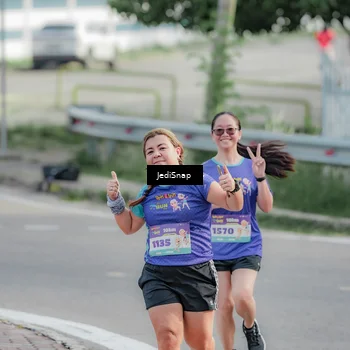 Runner Photo 8336389