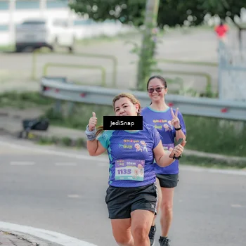 Runner Photo 8336419