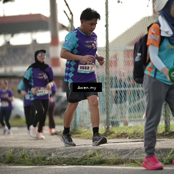 Runner Photo 8336427