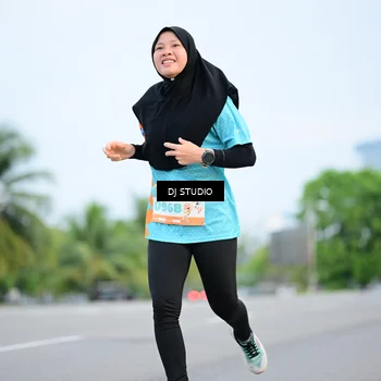 Runner Photo 8336439