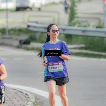 Runner Photo 8336440