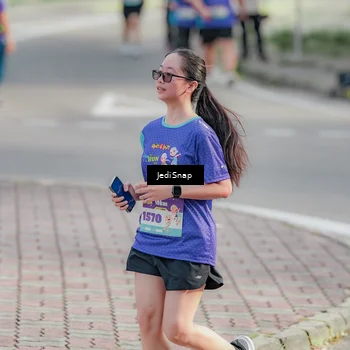Runner Photo 8336468
