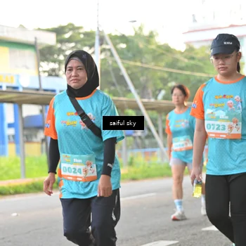 Runner Photo 8336473