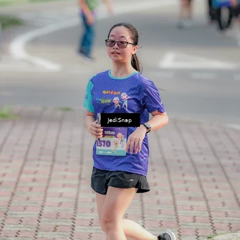 Runner Photo 8336477
