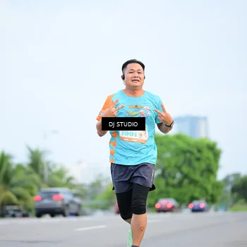 Runner Photo 8336478