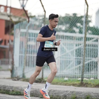 Runner Photo 8336489