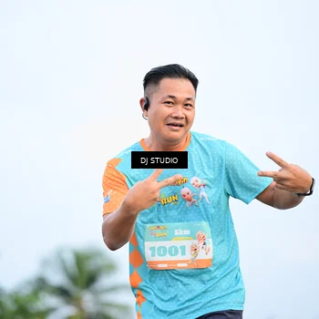 Runner Photo 8336524