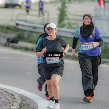 Runner Photo 8336528