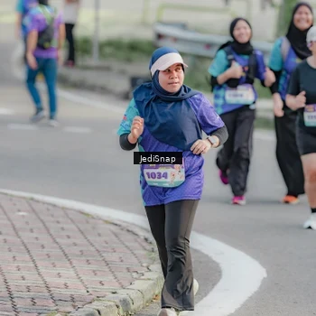 Runner Photo 8336534