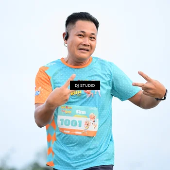 Runner Photo 8336559