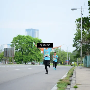 Runner Photo 8336561