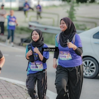 Runner Photo 8336570