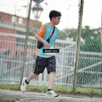 Runner Photo 8336571