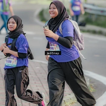 Runner Photo 8336586