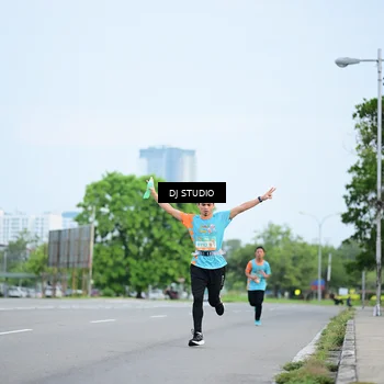 Runner Photo 8336592