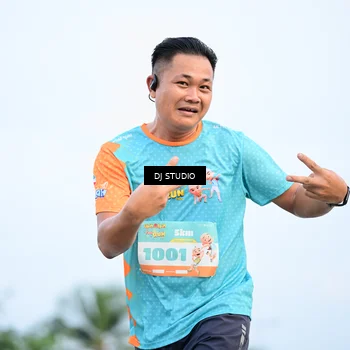 Runner Photo 8336600