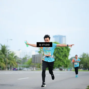 Runner Photo 8336618