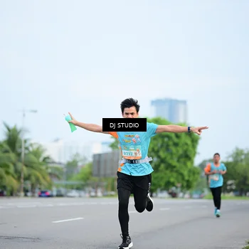 Runner Photo 8336619