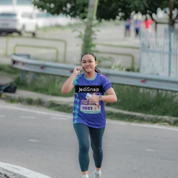 Runner Photo 8336627