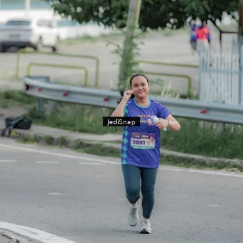 Runner Photo 8336628