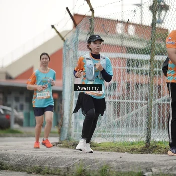 Runner Photo 8336633