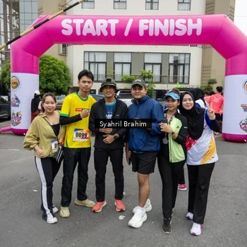 Runner Photo 8336659