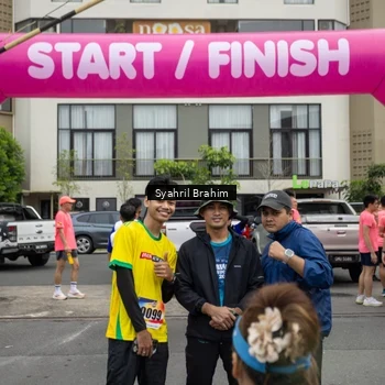 Runner Photo 8336661