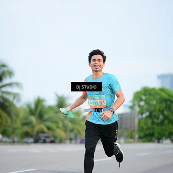 Runner Photo 8336664