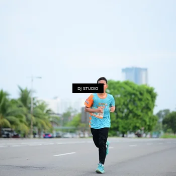 Runner Photo 8336665
