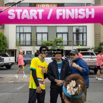 Runner Photo 8336670