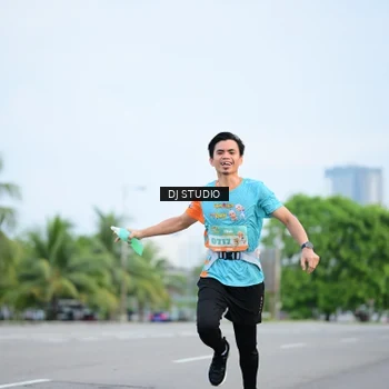 Runner Photo 8336677