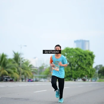 Runner Photo 8336682
