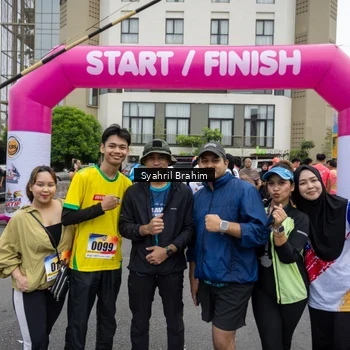 Runner Photo 8336693