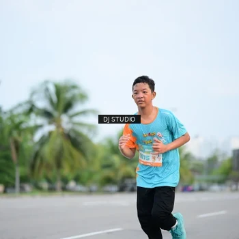 Runner Photo 8336702