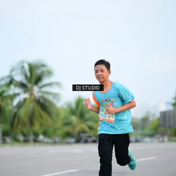 Runner Photo 8336703