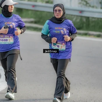 Runner Photo 8336704