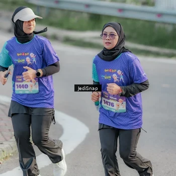 Runner Photo 8336707