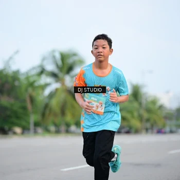 Runner Photo 8336728