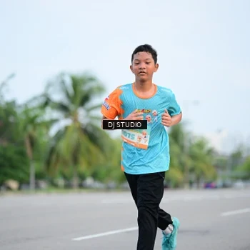 Runner Photo 8336731
